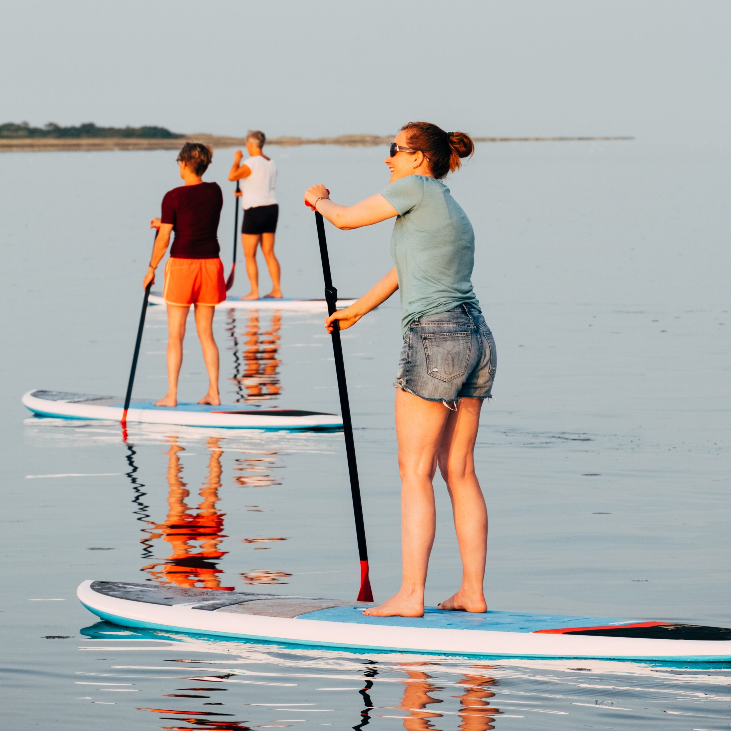 Suppen op de waddenzee bij Terschelling. Een actieve vakantie met activiteiten en excursies op Terschelling
