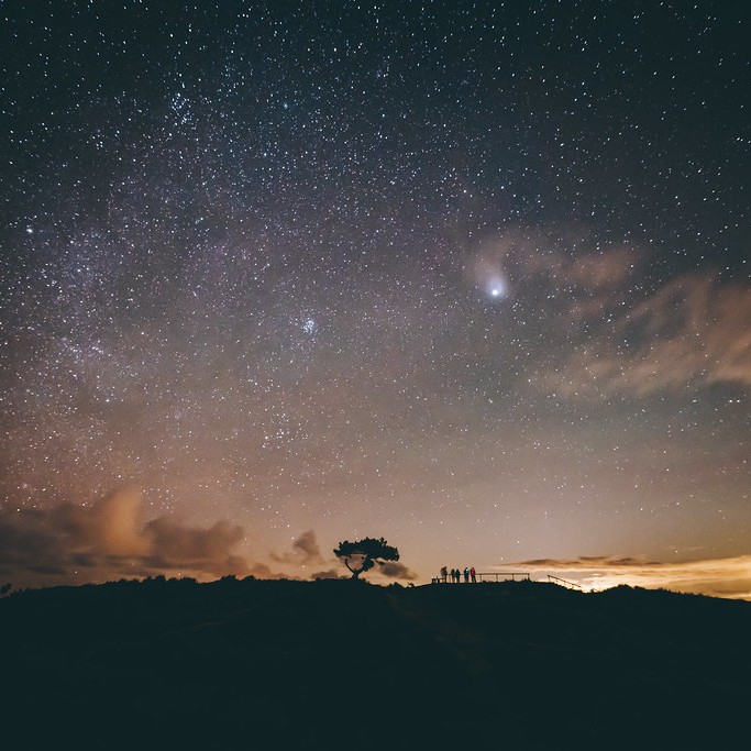 Dark sky op Terschelling belelven. Ga op avontuur in de nacht en ervaar de minst vervuilde sterrenlucht in Nederland